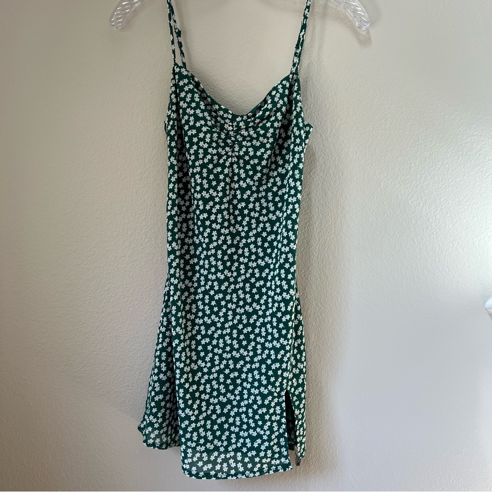 Emerald Floral Mini Dress with White Daisy Print - Princess Polly